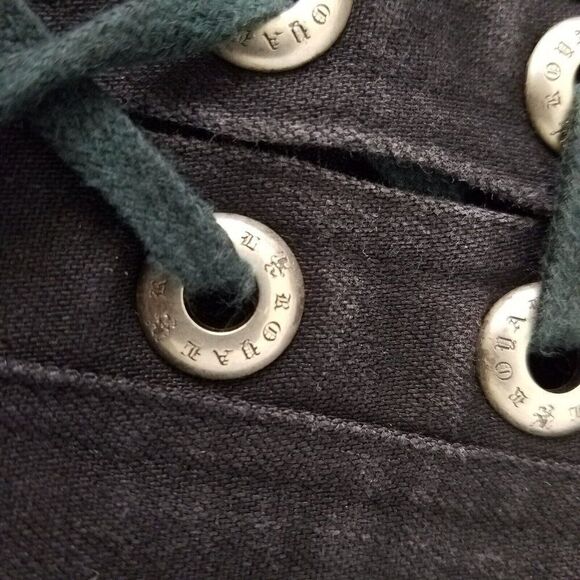 Womens A-Line Skirt Black Lace Up Zip Up Stretch Size 8 Mod Groovy - Picture 10 of 10